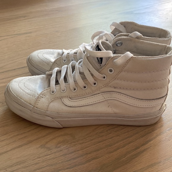 Vans, white canvas high tops - Picture 3 of 6